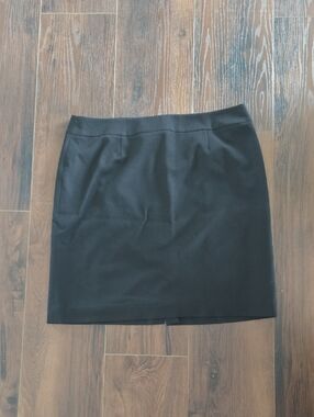 Alex Marie Black Pencil Skirt — Classic Workwear Staple